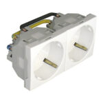 Tomada Dupla Schuko c/Obturador 4M BR 45192SBR Efapel