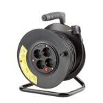 Enrolador c/4 Tomadas 2P+T Schuko H05VV-F 3G1,5MM2 25M